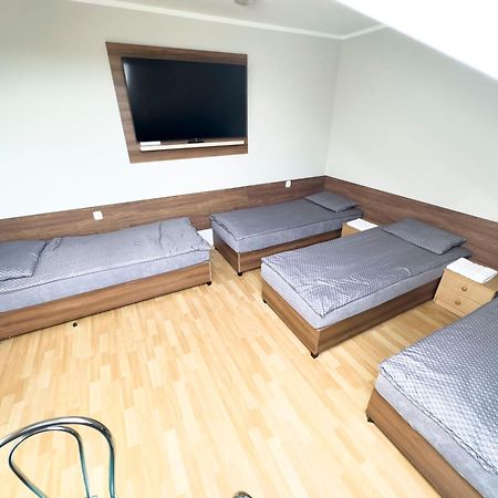 Milten Skrzetuski Wojcieszkow Buitenkant foto