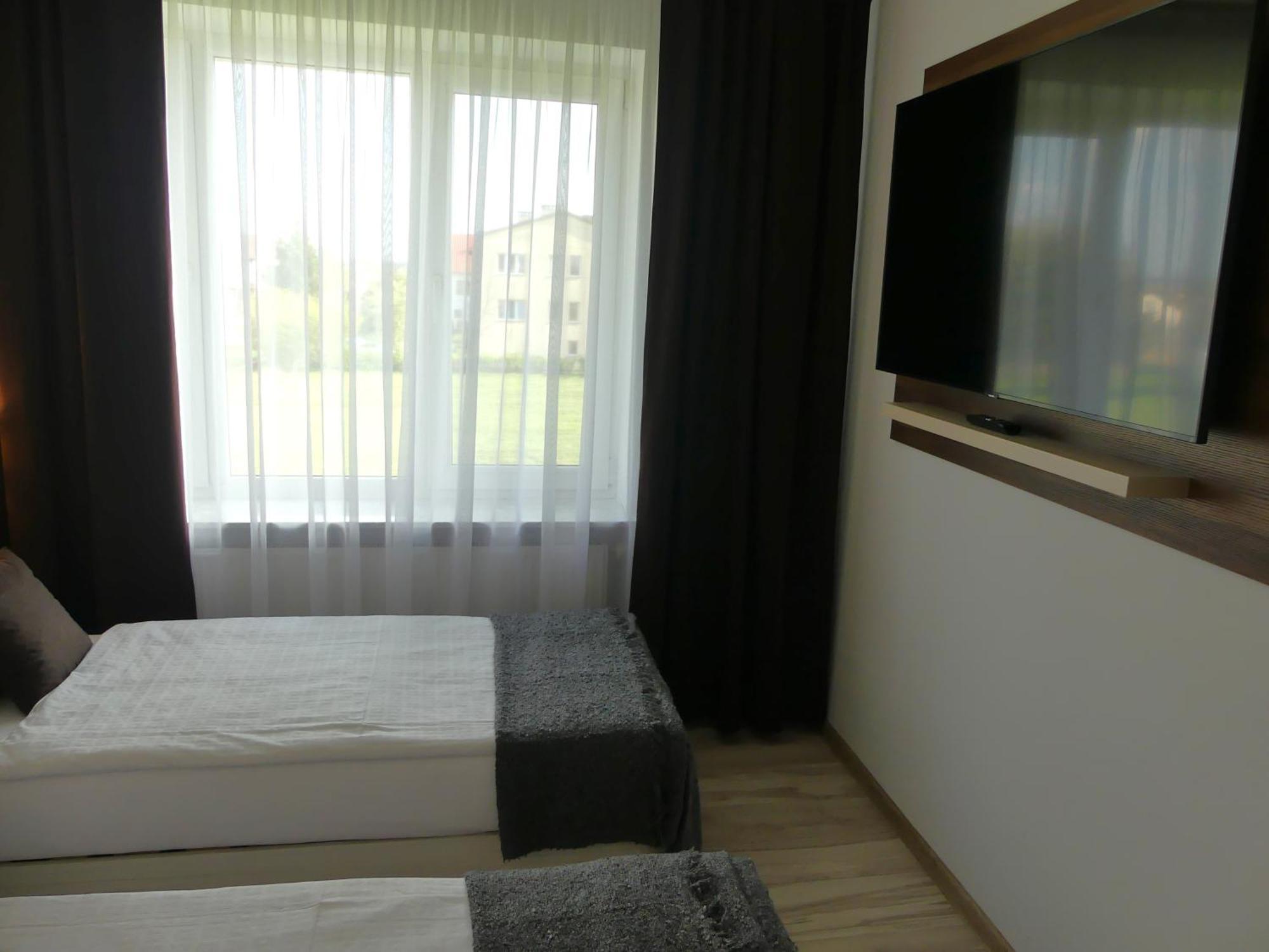 Milten Skrzetuski Wojcieszkow Buitenkant foto